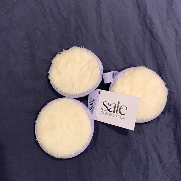 NWT SAIE Reusable Beauty Rounds set of 3 - Picture 1 of 5
